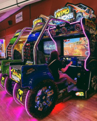 Nitro Truck (2 connected)