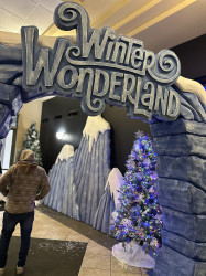 Winter Wonderland Mountains Set of 3 Lighted